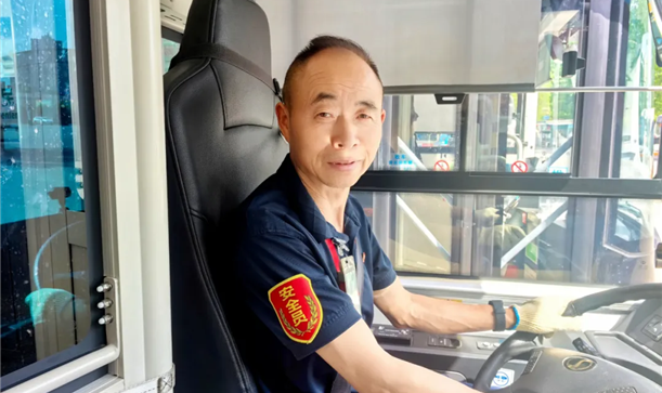 柳龙勇！获评“最美新都人”称号！