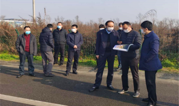 区委副书记、代区长王忠诚调研新繁国际智能家居产业新城项目、成彭路改扩建工程 开复工工作